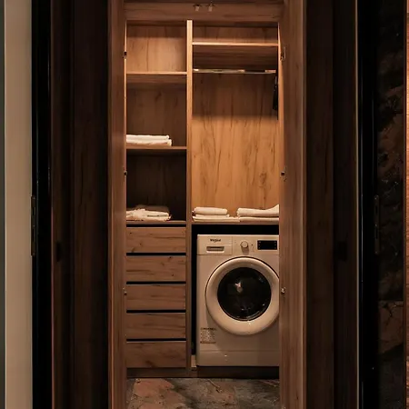 Nest Magic 아파트 *